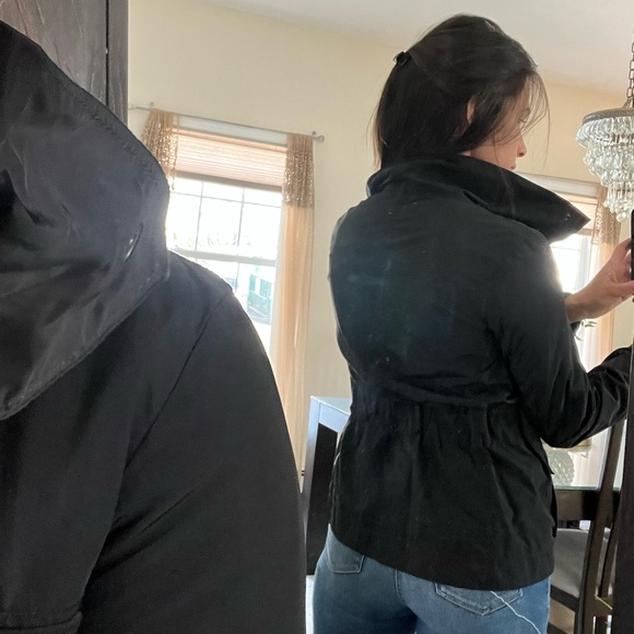 Martin + Osa Lightweight Jacket - Picture 10 of 11